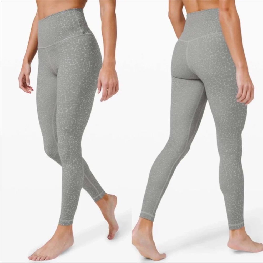 Lululemon 28" City Camo Silver Drop Align size 4